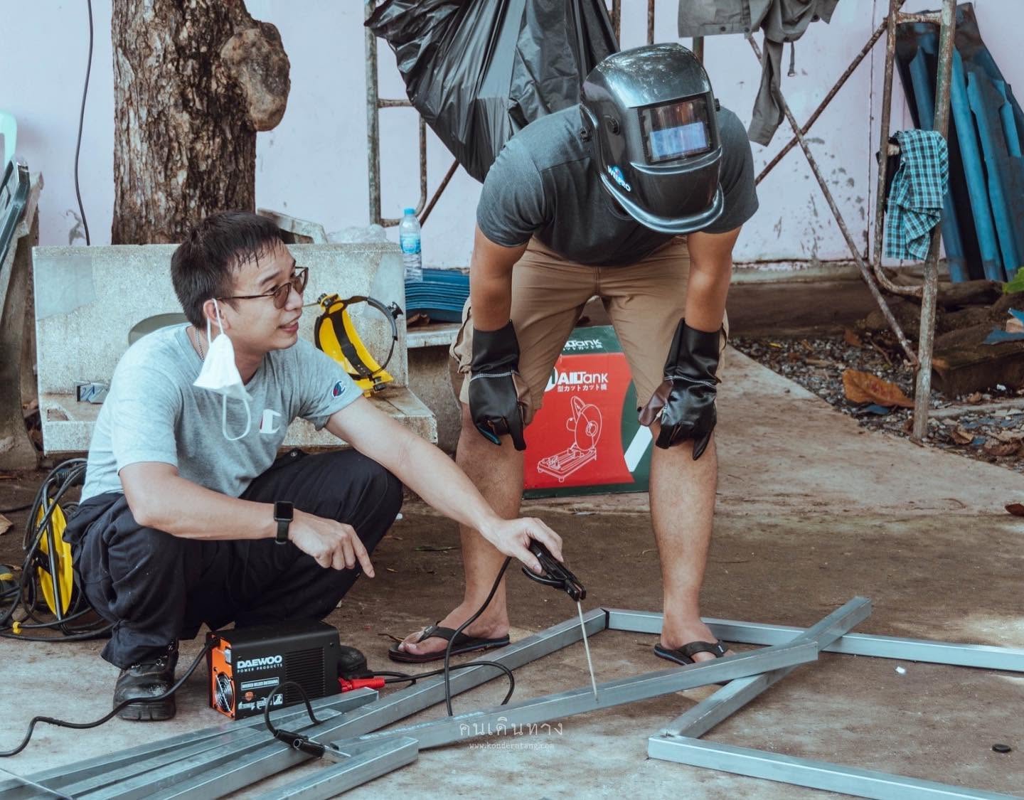 GMH Charity Roofing the School activity in Don Ton, Lopburi, photo 8 of 15