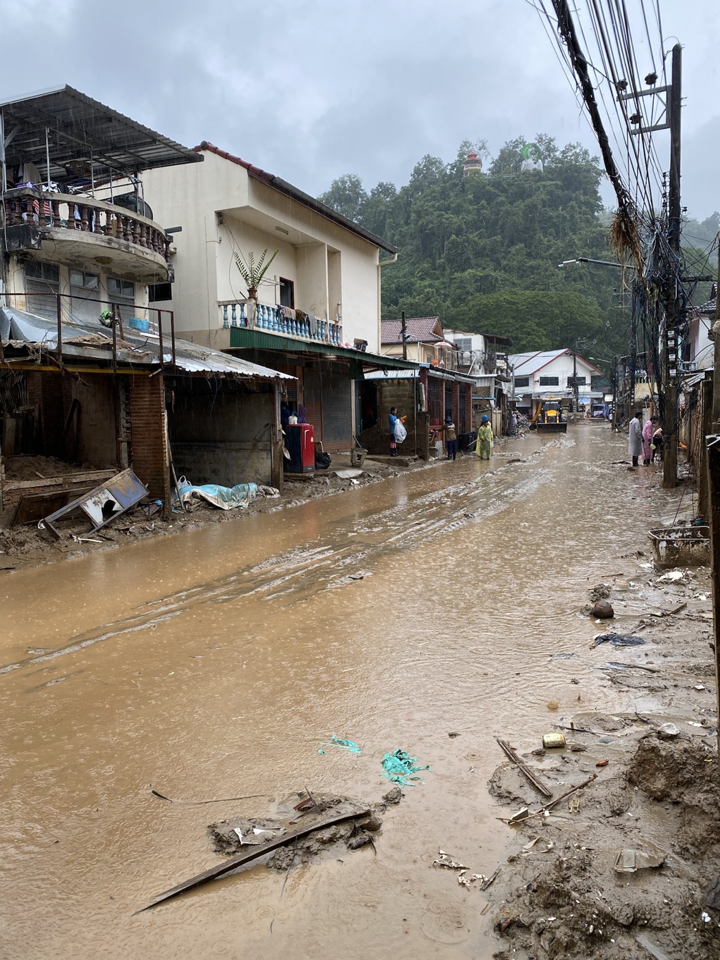 GMH Charity flood activity in Mae Sai, photo 2 of 6